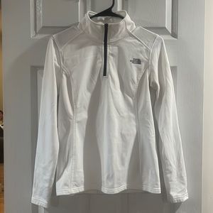 The North Face 1/4 zip pullover